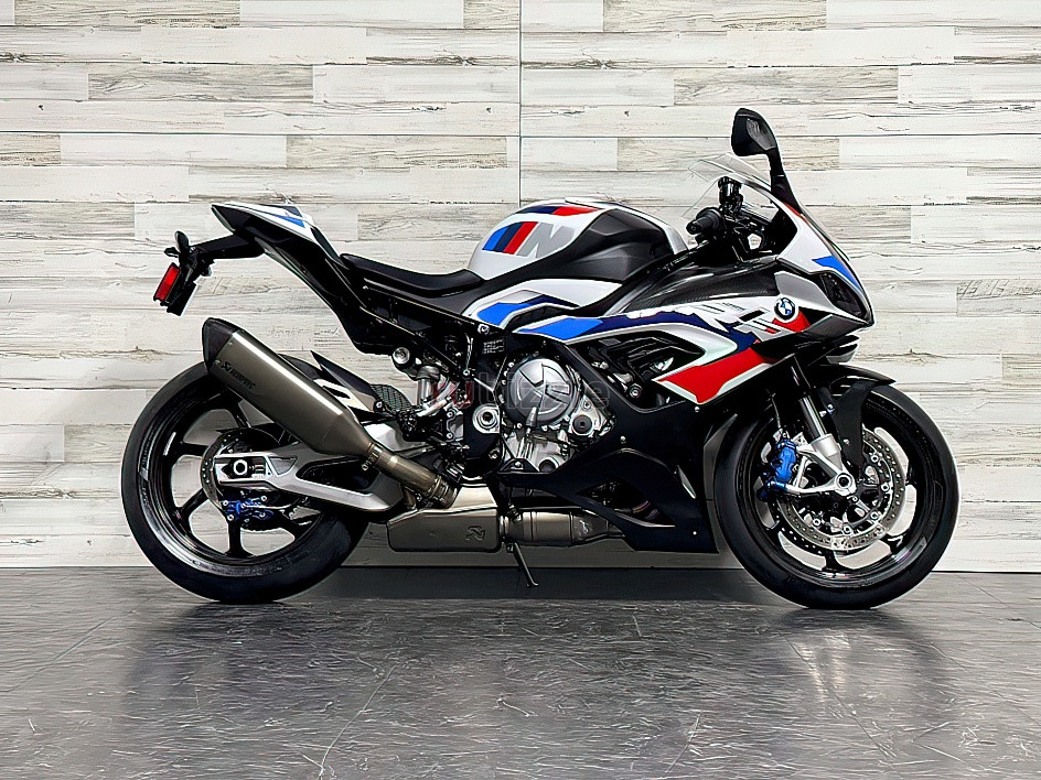 2021 BMW M1000 RR